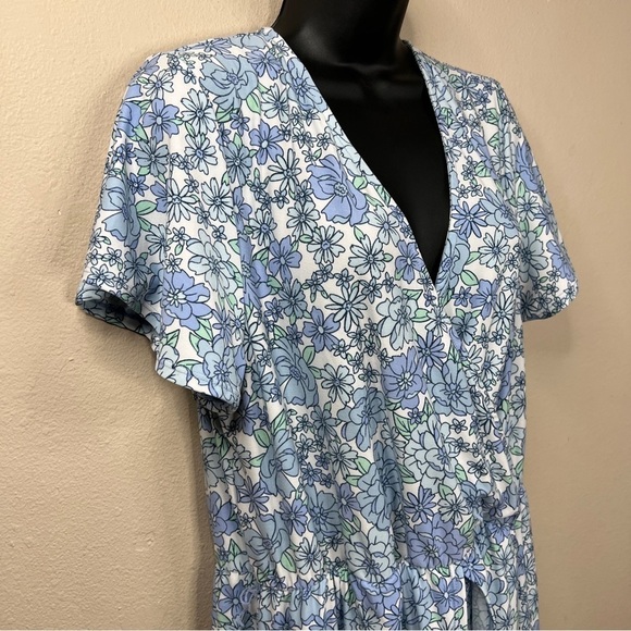 Blue Floral Romper High Low Skirt Back Short Sleeve Stretch V Neck - Picture 12 of 12